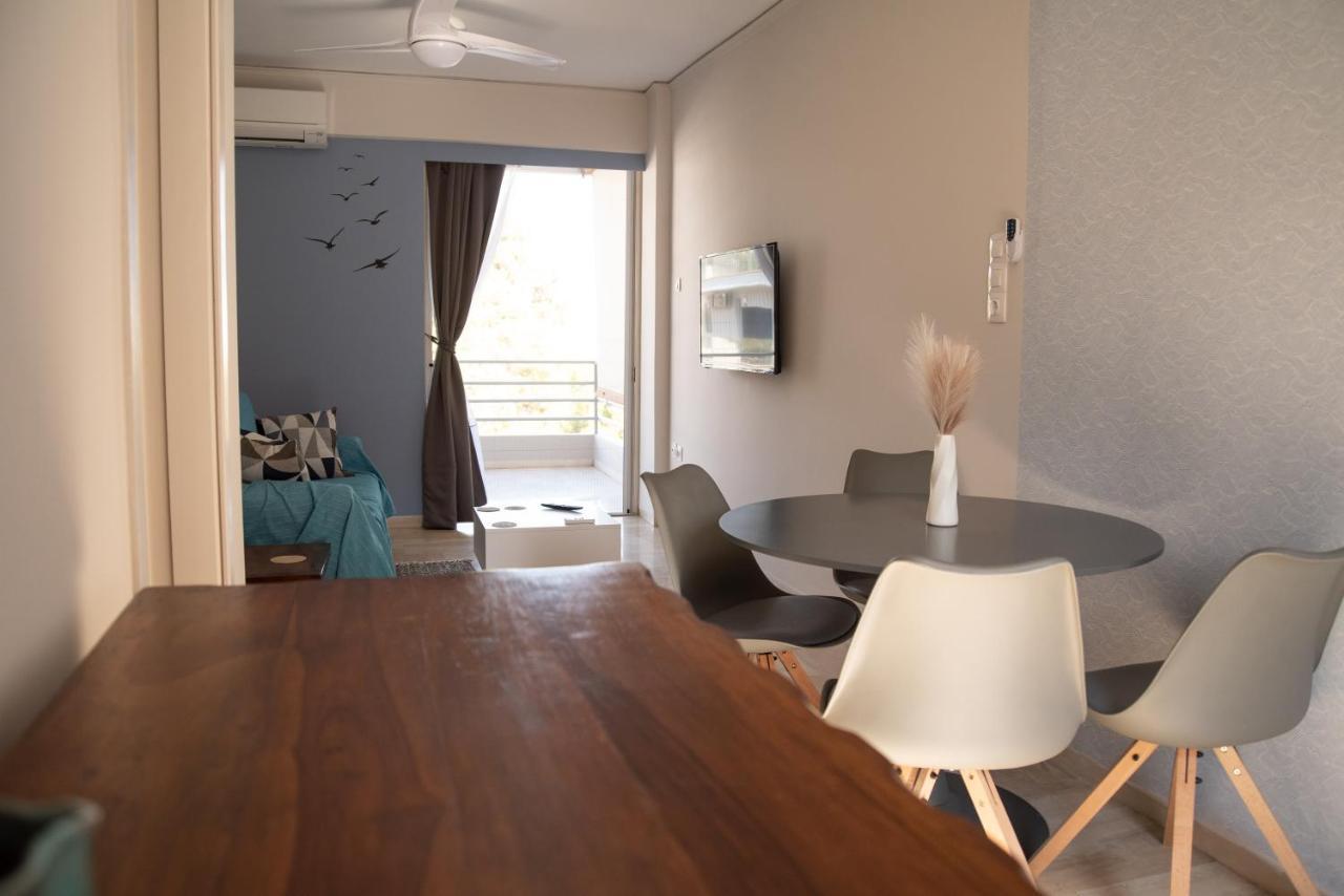 Naiads Nest - The Blue Wave Apartment Varkiza Bagian luar foto