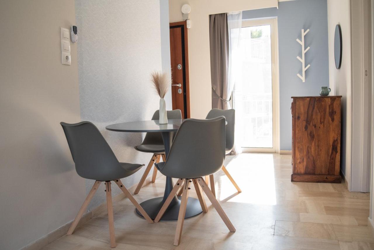 Naiads Nest - The Blue Wave Apartment Varkiza Bagian luar foto